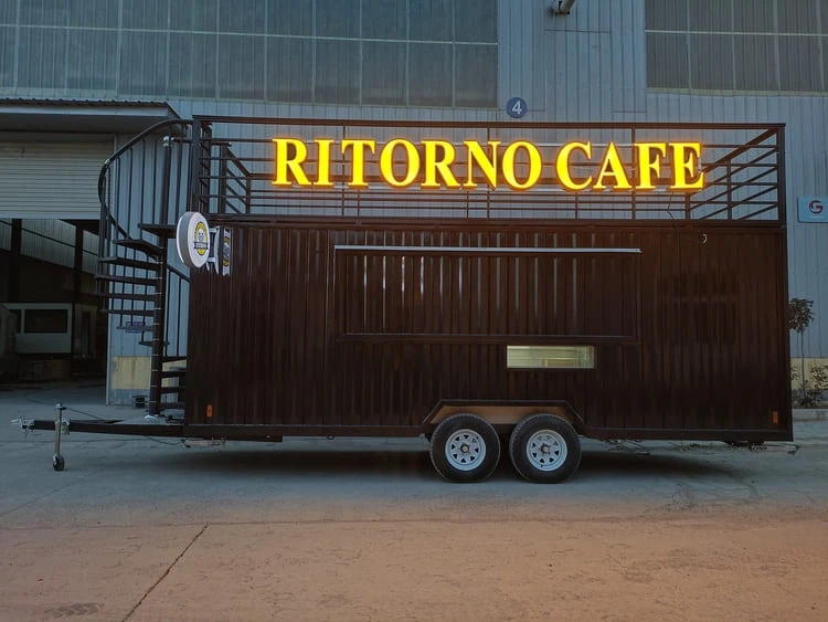 Vintage-Container-Coffee-Truck